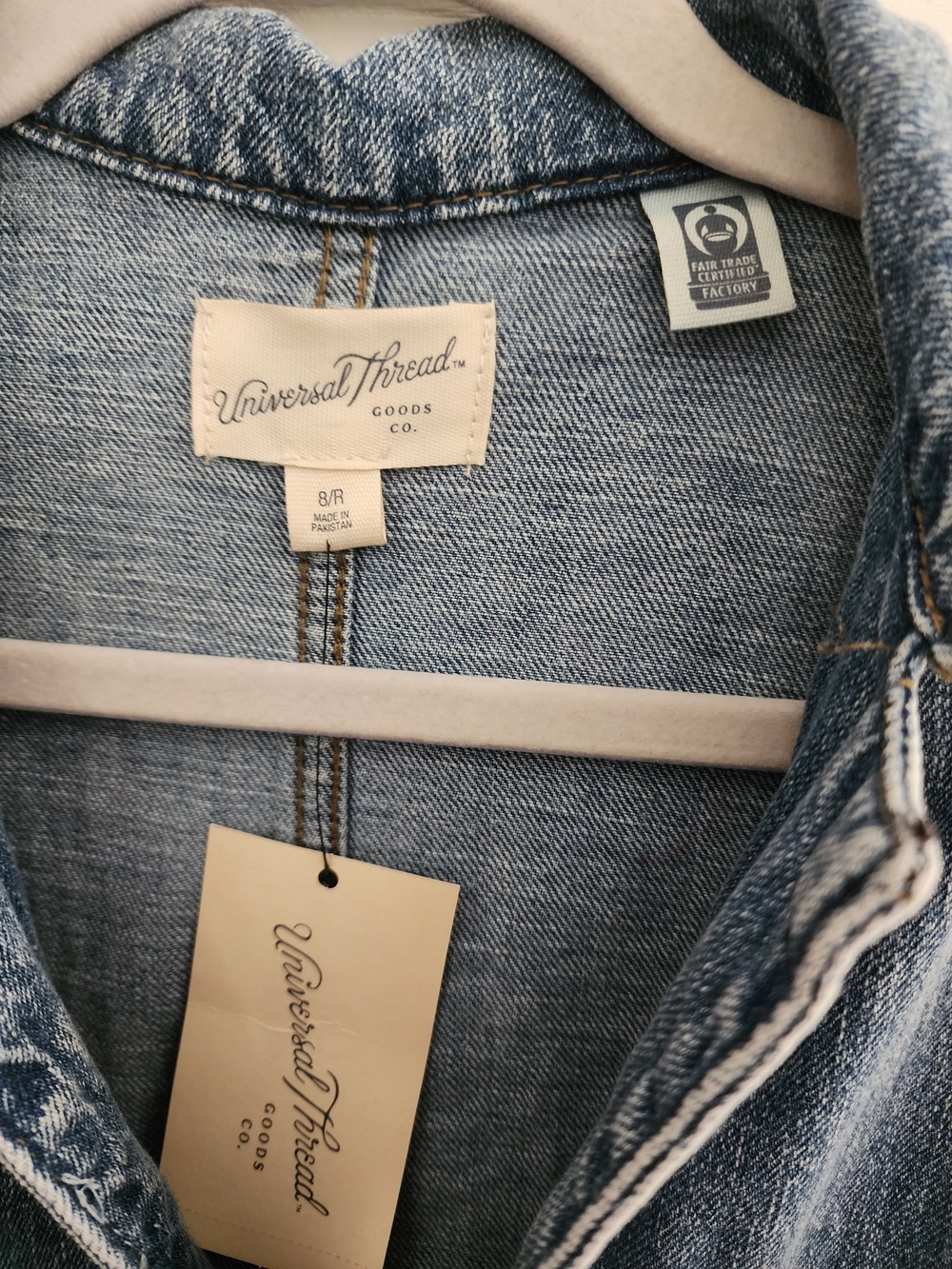 Universal Thread Light Blue Denim Women's Jumpsuit Overalls - NWT Size 8 - Picture 2 of 4